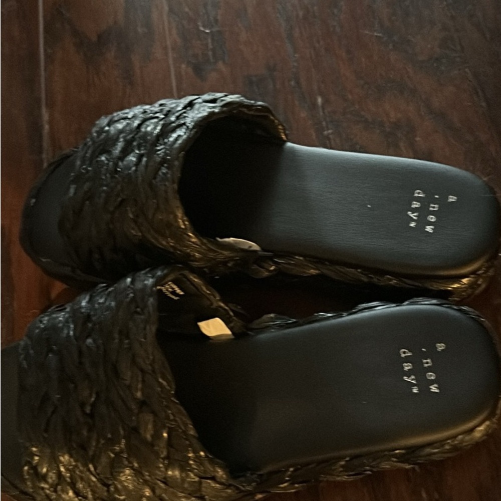Black Woven Flats